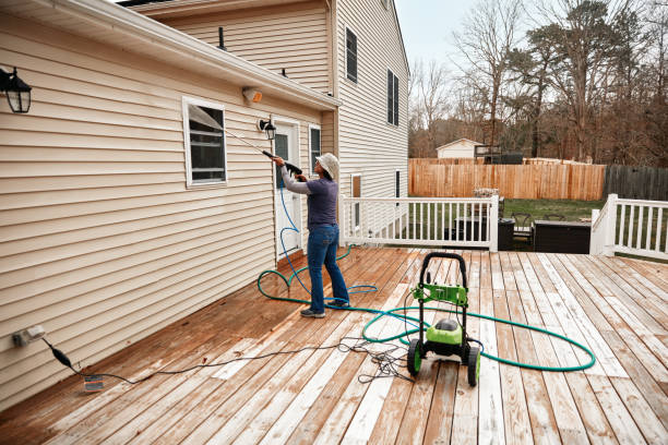Garage Pressure Washing in Evansdale, IA