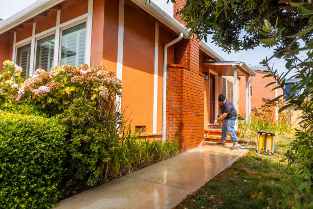 Best Residential Pressure Washing Services  in Evansdale, IA